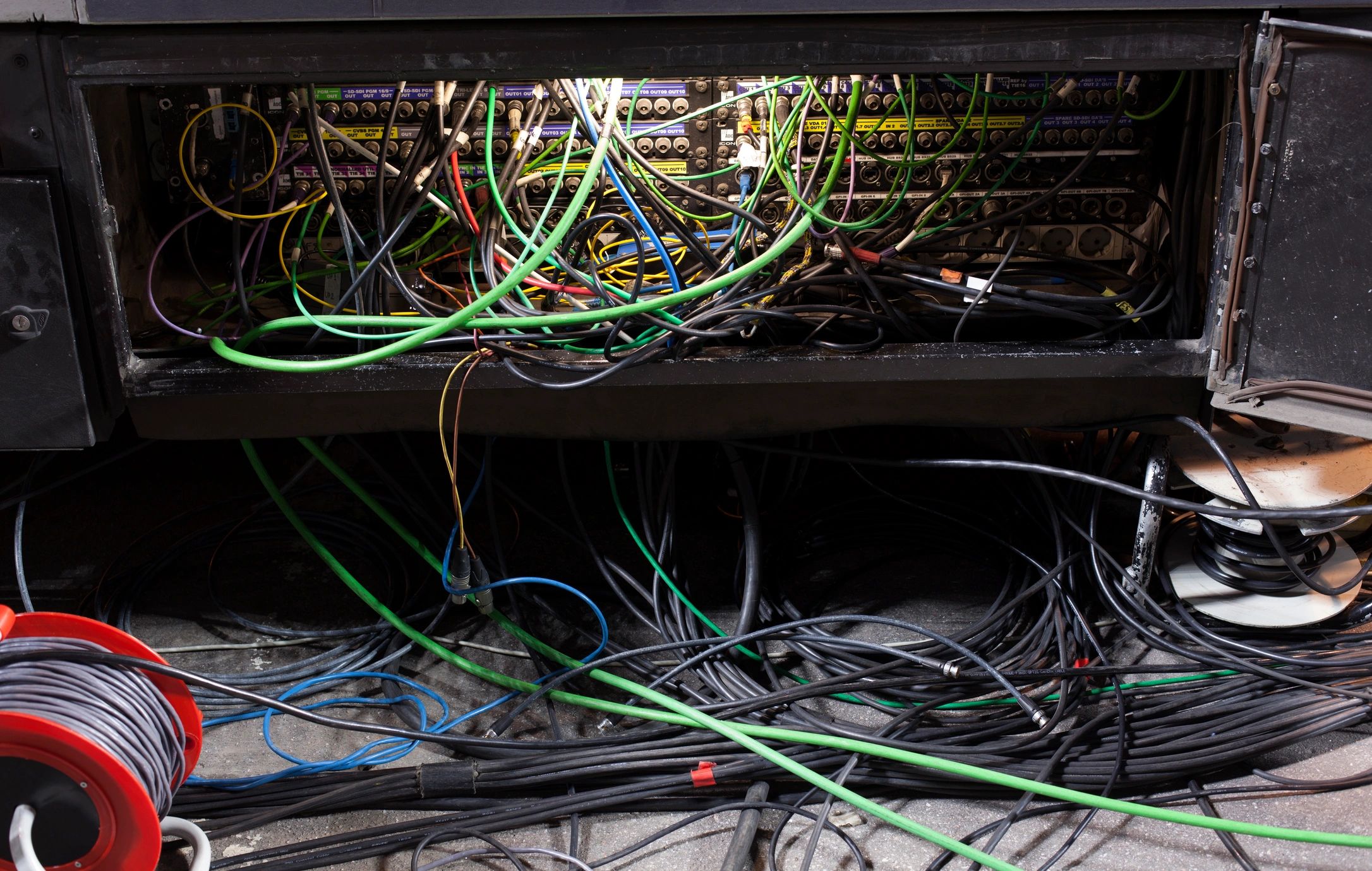 Professional network control equipment and cabling interface